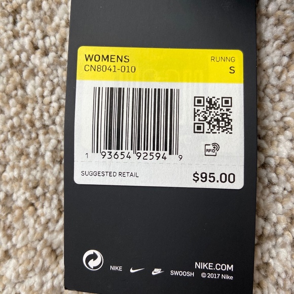 THE NIKE EPIC LUX TIGHT FIT Running Leggings - Picture 5 of 5